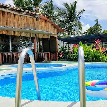 Hotel Quepos Paraiso 외부 사진