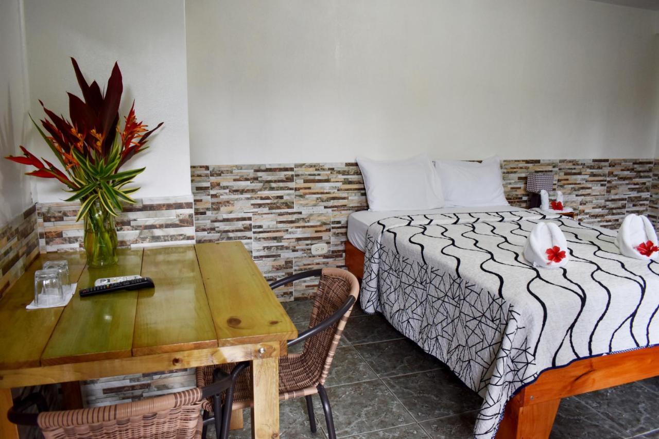 Hotel Quepos Paraiso 외부 사진