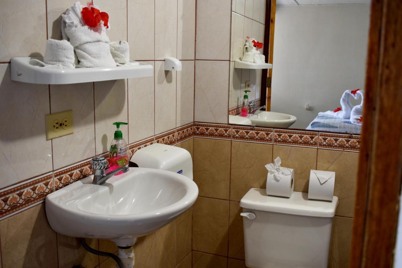Hotel Quepos Paraiso 외부 사진